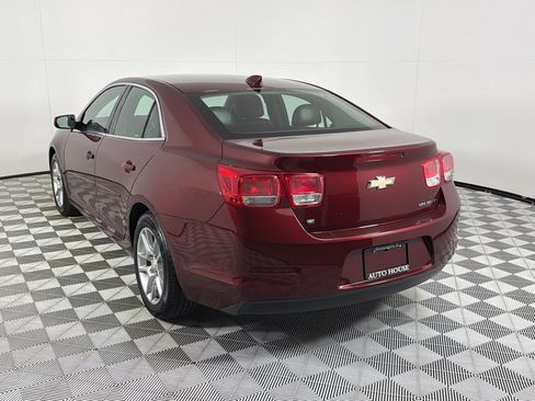 Used 2015 Chevrolet Malibu LT w/ Power Convenience Package FWD image 6