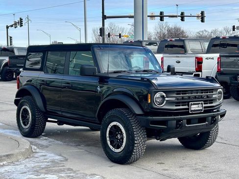 Certified 2021 Ford Bronco Black Diamond w/ Sasquatch Package image 6