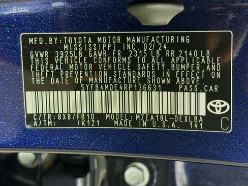 Used 2024 Toyota Corolla LE image 39