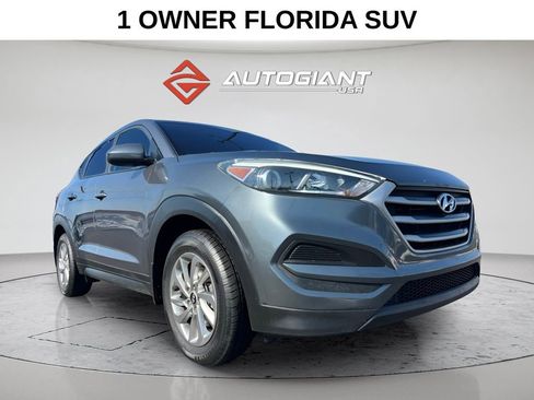 Used 2018 Hyundai Tucson SE image 11