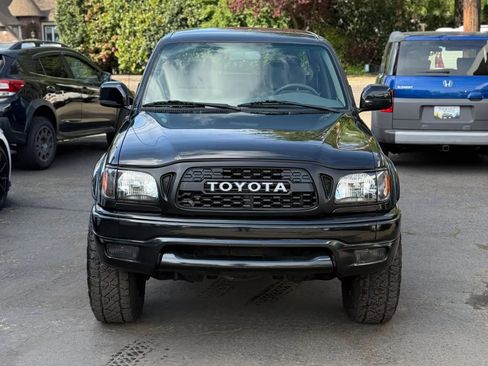 Used 2001 Toyota Tacoma 4x4 Double Cab image 2
