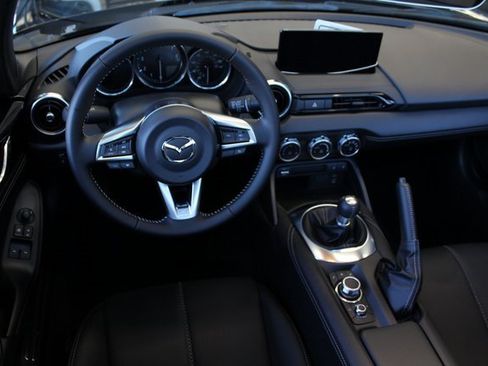 New 2025 MAZDA MX-5 Miata RF Grand Touring image 9