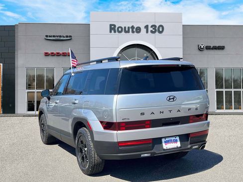 Used 2024 Hyundai Santa Fe XRT AWD/4WD image 3
