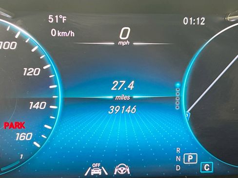 Used 2021 Mercedes-Benz C 300 4MATIC Sedan image 12