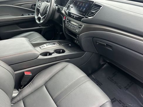 Used 2025 Honda Ridgeline TrailSport image 15