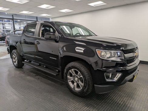 Used 2020 Chevrolet Colorado Z71 image 3