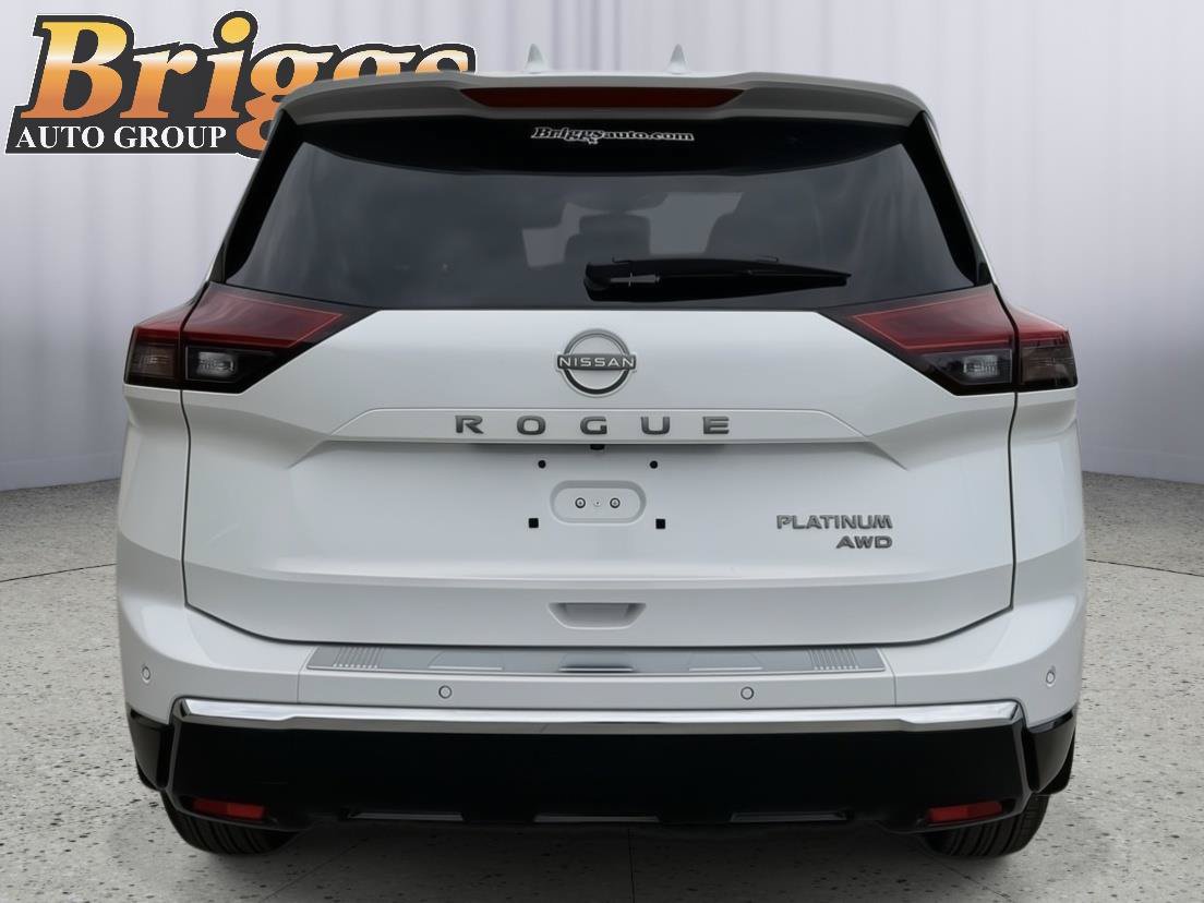 Used 2026 Nissan Rogue Platinum w/ Tech Package AWD/4WD image 5