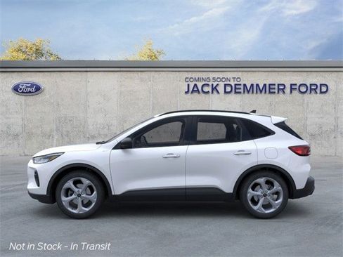 New 2025 Ford Escape ST-Line w/ Tech Pack #1 AWD/4WD image 3