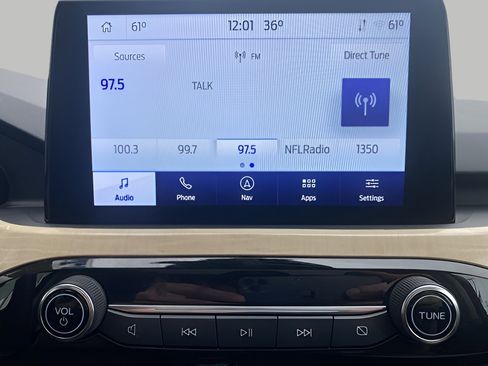 Certified 2022 Ford Escape Titanium w/ Titanium Elite Package image 25