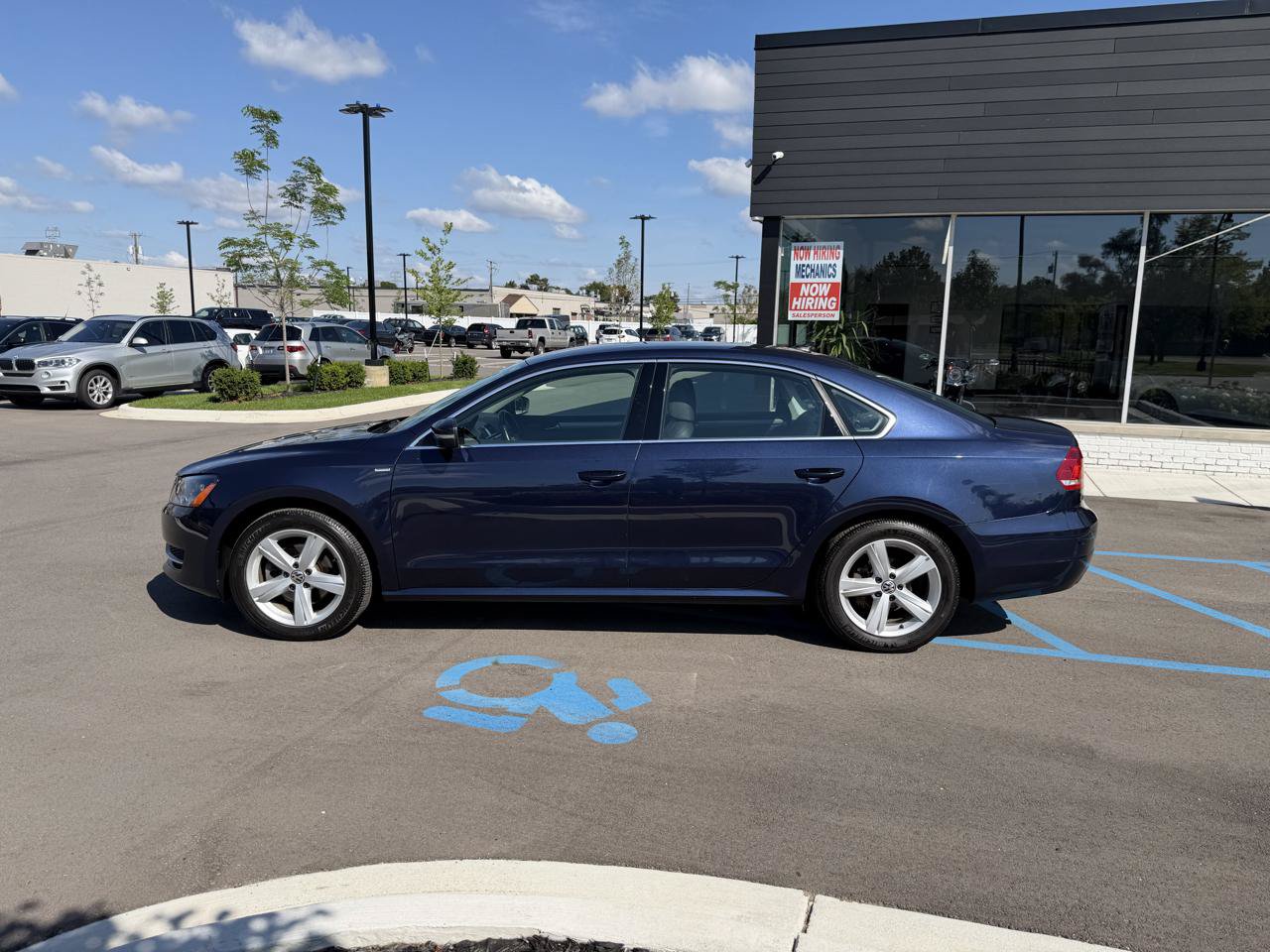 Used 2014 Volkswagen Passat 1.8T Wolfsburg Edition FWD image 8