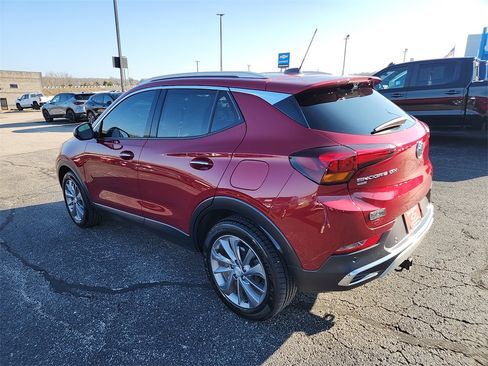 Used 2021 Buick Encore GX Essence w/ Advanced Technology Package image 6