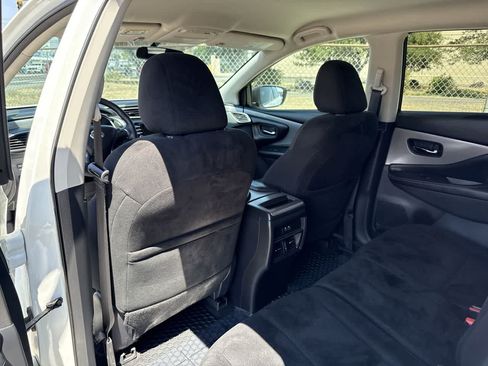 Used 2019 Nissan Murano S w/ Cargo Package AWD/4WD image 13