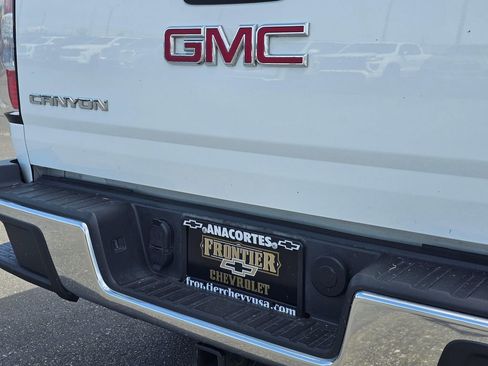 Certified 2017 GMC Canyon SLT w/ Driver Alert Package AWD/4WD image 14