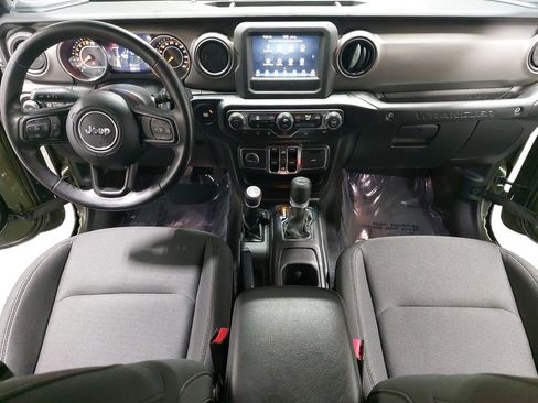 Used 2021 Jeep Wrangler Unlimited Sport image 9