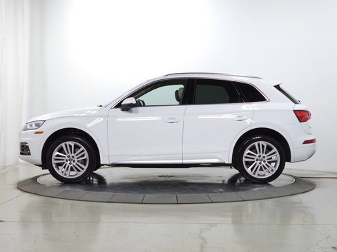 Used 2018 Audi Q5 Prestige w/ Prestige Package AWD/4WD image 4