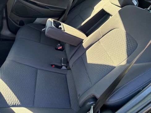 Used 2021 Hyundai Tucson SE w/ Cargo Package image 10