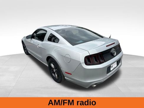Used 2013 Ford Mustang Coupe image 3