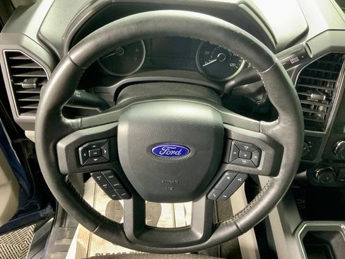 Used 2019 Ford F150 XLT w/ Equipment Group 302A Luxury AWD/4WD image 18