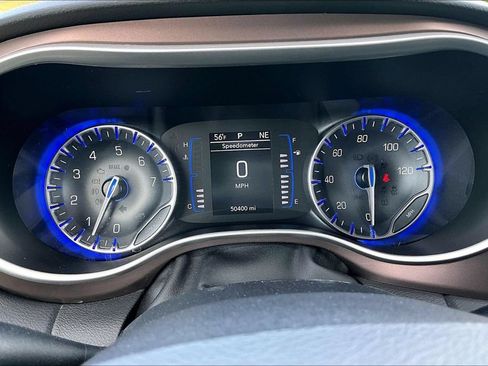 Used 2024 Chrysler Voyager LX FWD image 16