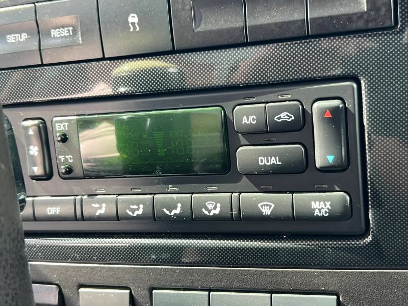 Used 2010 Ford Explorer Sport Trac Limited AWD/4WD image 28