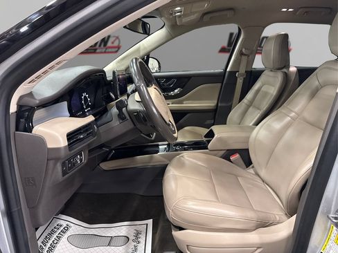 Used 2020 Lincoln Corsair AWD w/ Equipment Group 101A image 9
