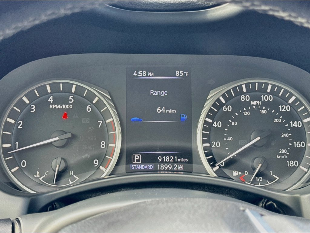 Used 2018 INFINITI Q50 Luxe w/ Essential Package (3.0T Luxe) AWD/4WD image 14