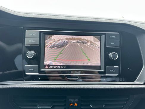 Used 2023 Volkswagen Jetta S image 24