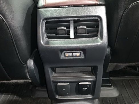 Used 2020 Ford Edge Titanium w/ Equipment Group 301A AWD/4WD image 24