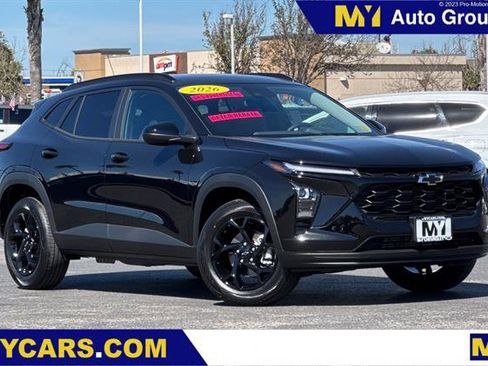 New 2026 Chevrolet Trax LT image 1