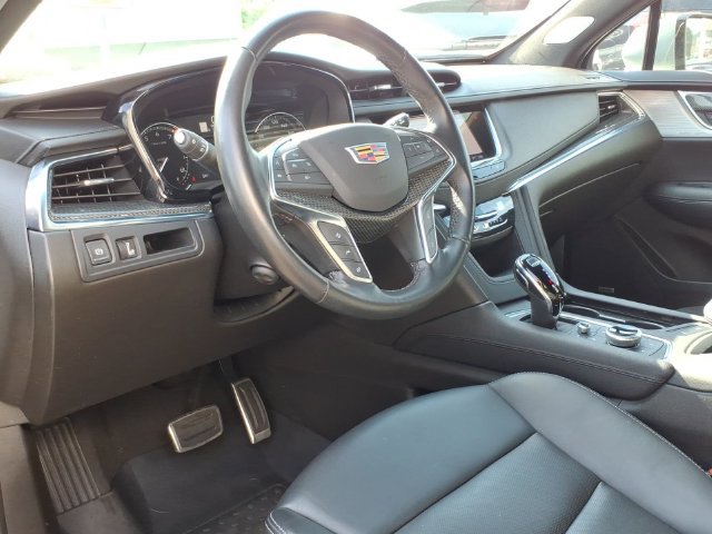Certified 2023 Cadillac XT5 Sportv AWD/4WD image 12
