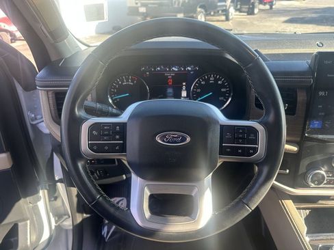 Used 2024 Ford Expedition Max Limited AWD/4WD image 19