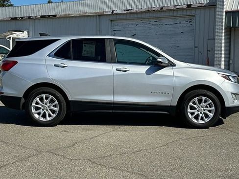 Used 2021 Chevrolet Equinox LT w/ LPO, Cargo Package AWD/4WD image 3