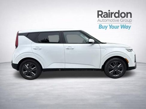 Used 2021 Kia Soul EX FWD image 8