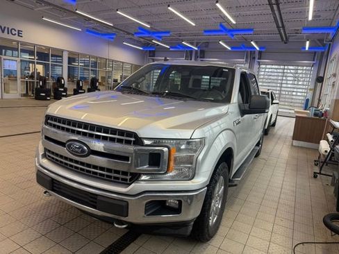 Used 2019 Ford F150 XLT w/ Equipment Group 302A Luxury image 2