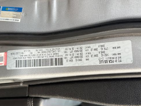 Used 2018 Dodge Durango GT image 14