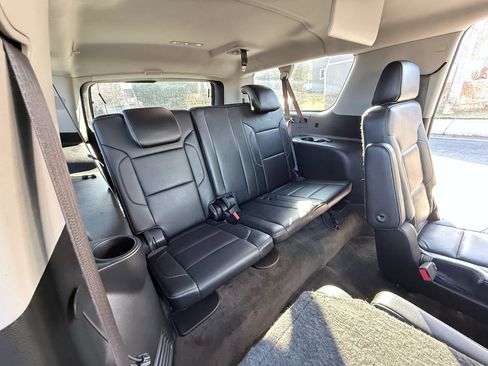 Used 2015 Chevrolet Suburban LTZ AWD/4WD image 18
