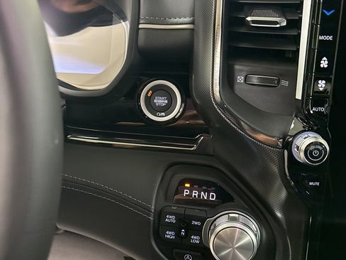 New 2026 RAM 1500 Limited image 12