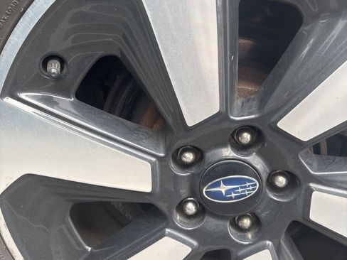 Used 2017 Subaru Forester 2.5i Premium image 34