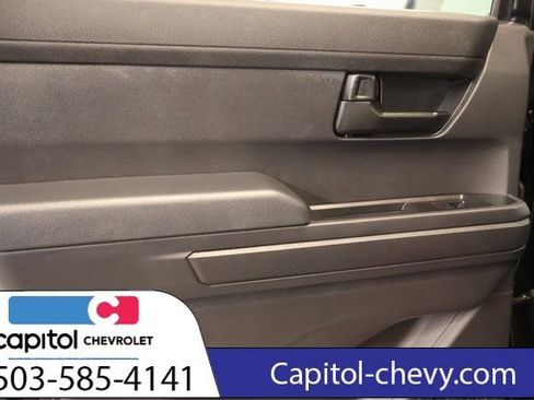 Used 2024 Toyota Tacoma SR5 AWD/4WD image 27