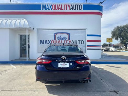 Used 2022 Toyota Camry SE image 26