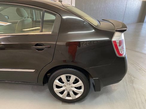 Used 2011 Nissan Sentra 2.0 S w/ Convenience Pkg FWD image 15
