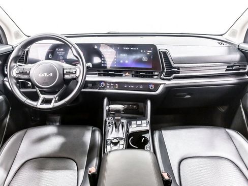 Used 2023 Kia Sportage EX FWD image 17