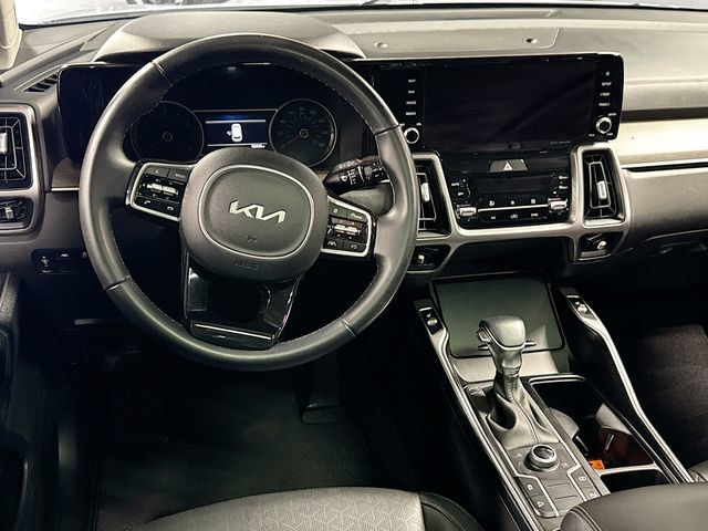 Used 2023 Kia Sorento S w/ Panoramic Sunroof Package AWD/4WD image 20