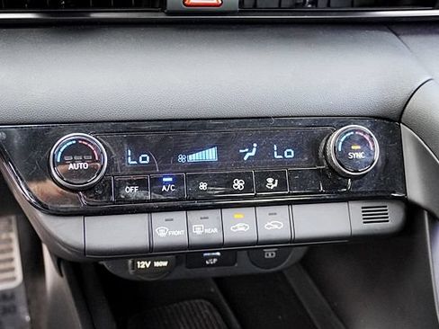Used 2025 Hyundai Elantra Sport w/ Cargo Package FWD image 26