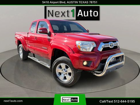Used 2014 Toyota Tacoma PreRunner w/ TRD Sport Package image 2