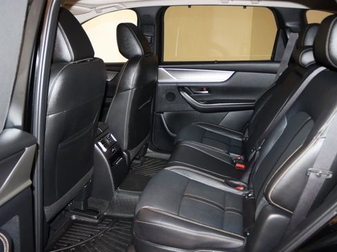 Used 2025 MAZDA CX-70 Plug-In Hybrid w/ Premium Pkg image 60