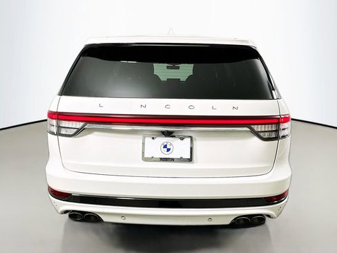 Used 2022 Lincoln Aviator Reserve w/ Equipment Group 201A image 6