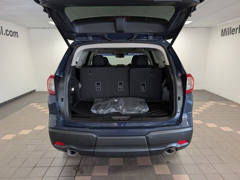 New 2025 Subaru Ascent Touring w/ Popular Package #2 image 26