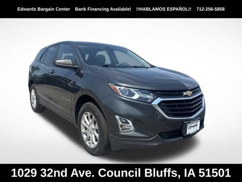 Used 2021 Chevrolet Equinox LS w/ LS Convenience Package AWD/4WD image 1