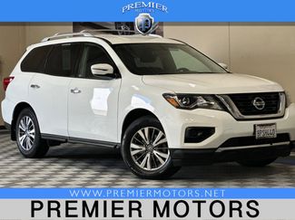 Used 2019 Nissan Pathfinder S image 1